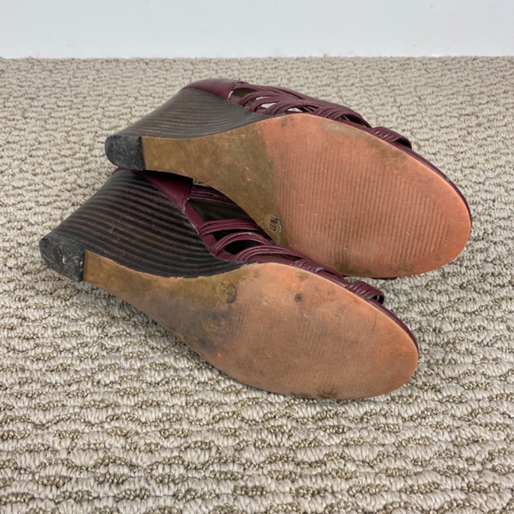 Sole Society Kimber Wedge - Size 7 - Picture 6 of 9